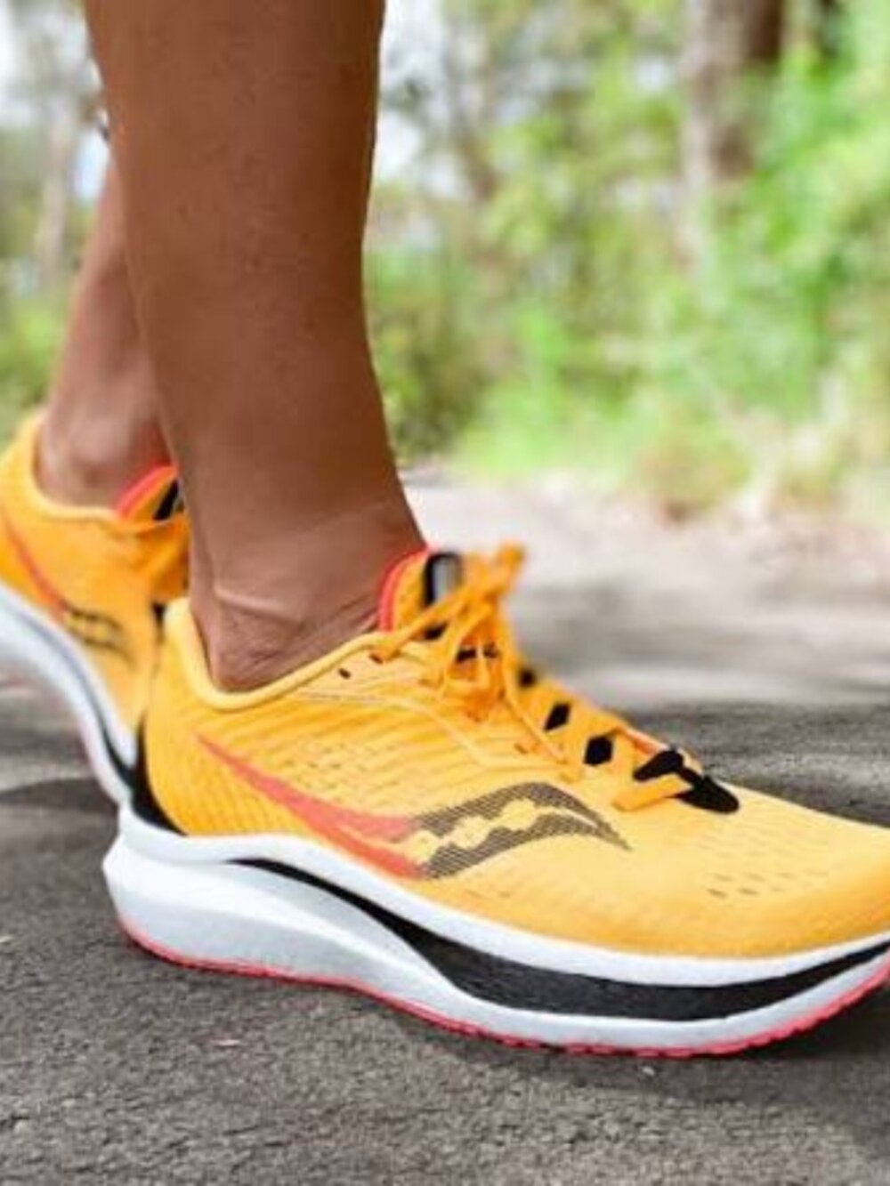 Saucony Endorphin Pro 2 women's running shoes size 10.5